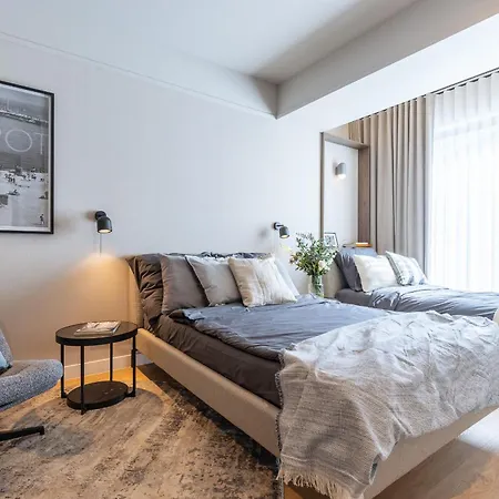 Monciak Elegance - Opera By Oneapartments